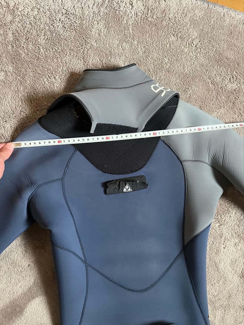 最高峰　RASH WETSUITS ロンスプ　M程度