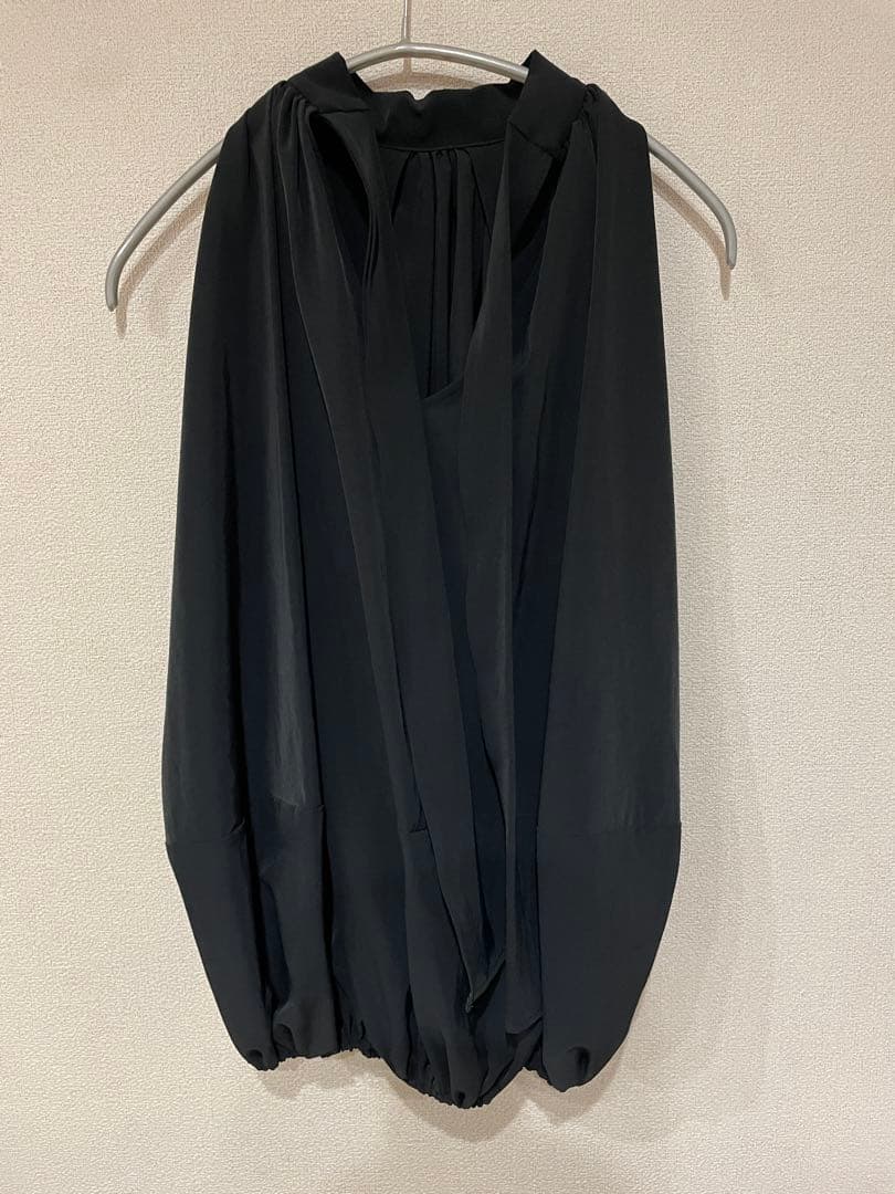 Cygne バルーントップス Pauline ブラック