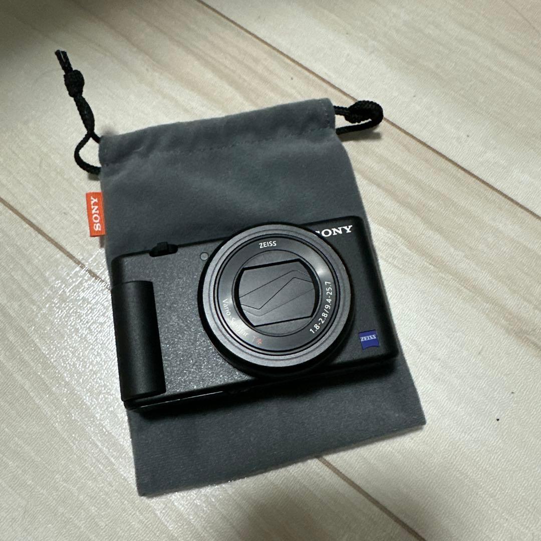 SONY ZV-1 バッテリー3つ　充電器付き　【箱無し】