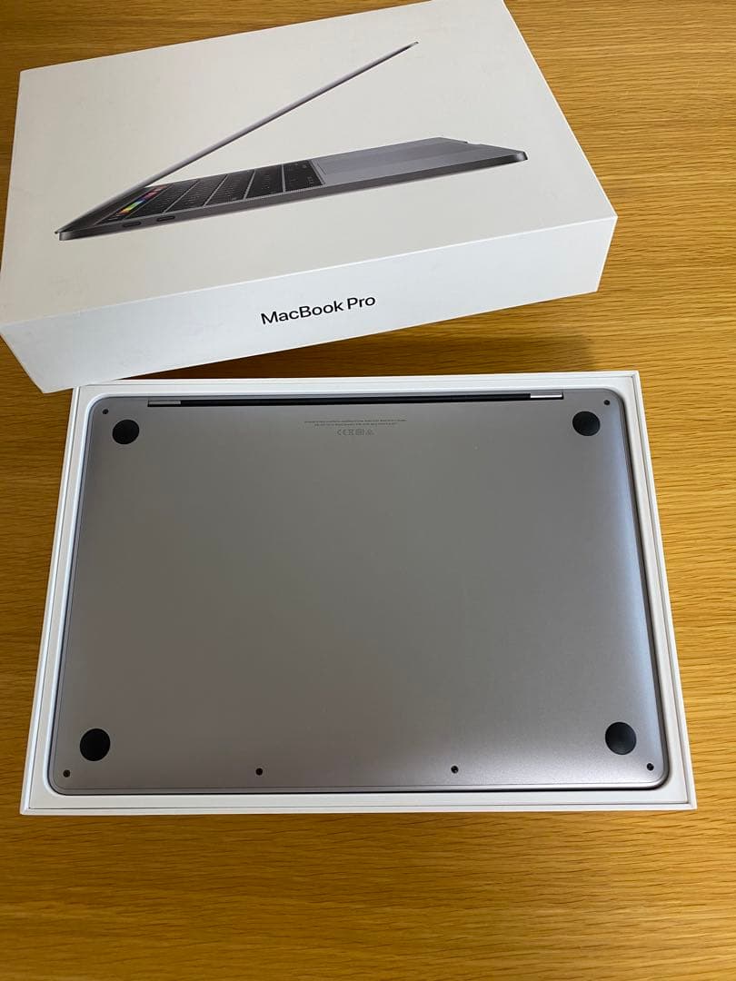 美品　MacBook Pro 2019 良好状態　MacBook本体