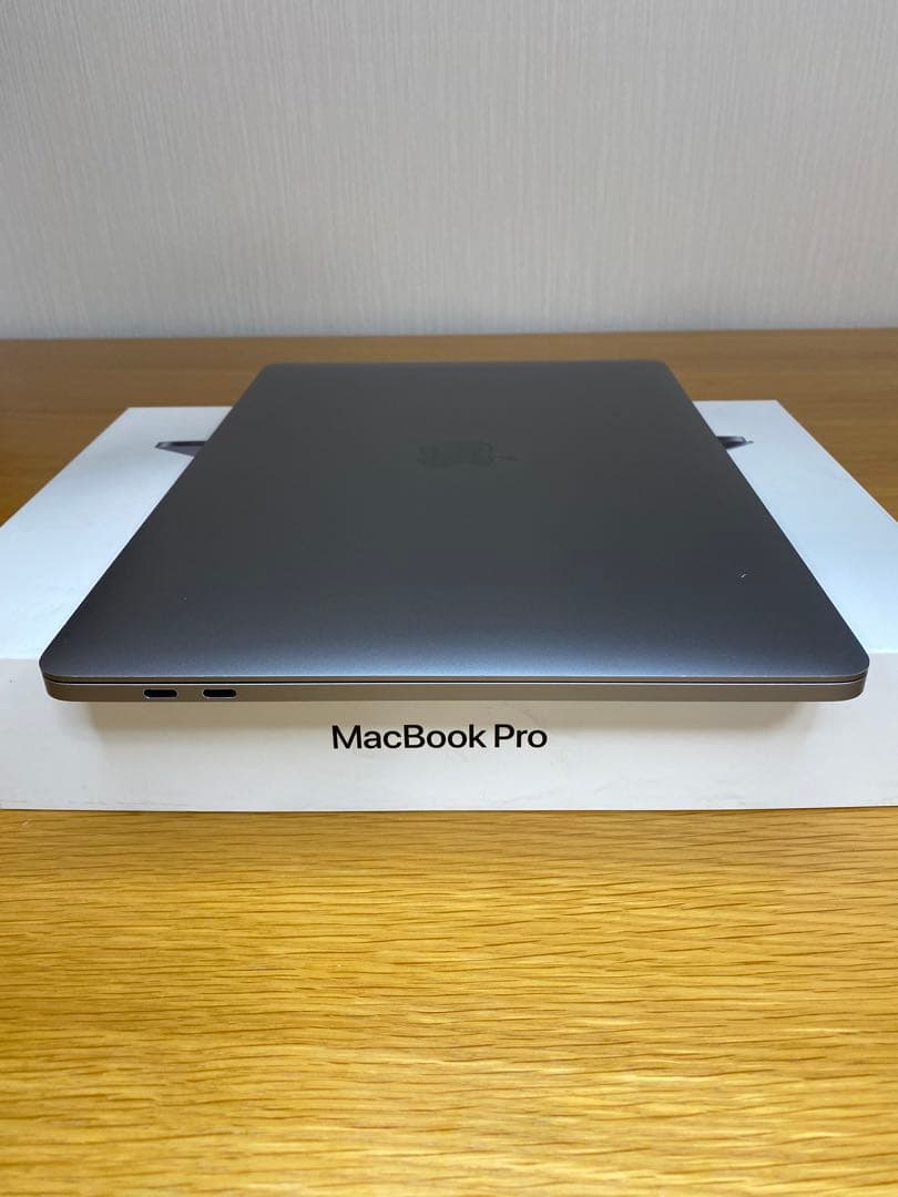 美品　MacBook Pro 2019 良好状態　MacBook本体