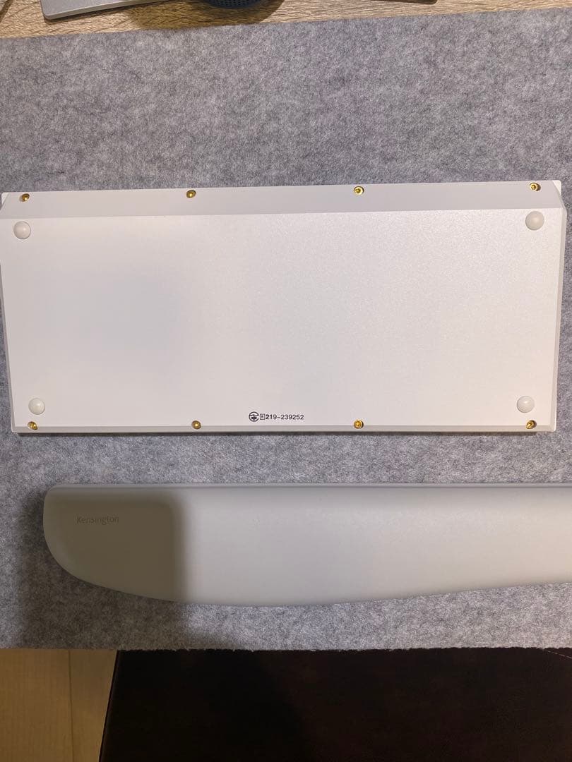 Keychron Q1 Max (US配列・バナナ軸)メカニカルキーボード