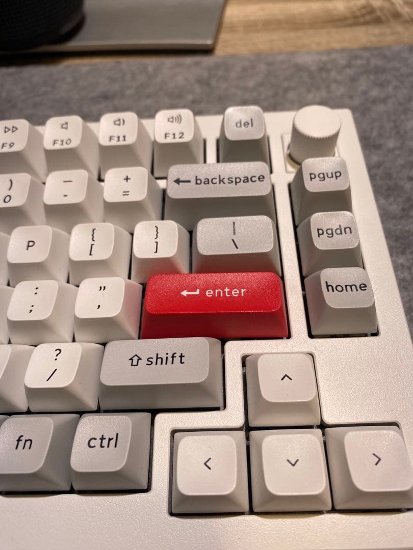 Keychron Q1 Max (US配列・バナナ軸)メカニカルキーボード