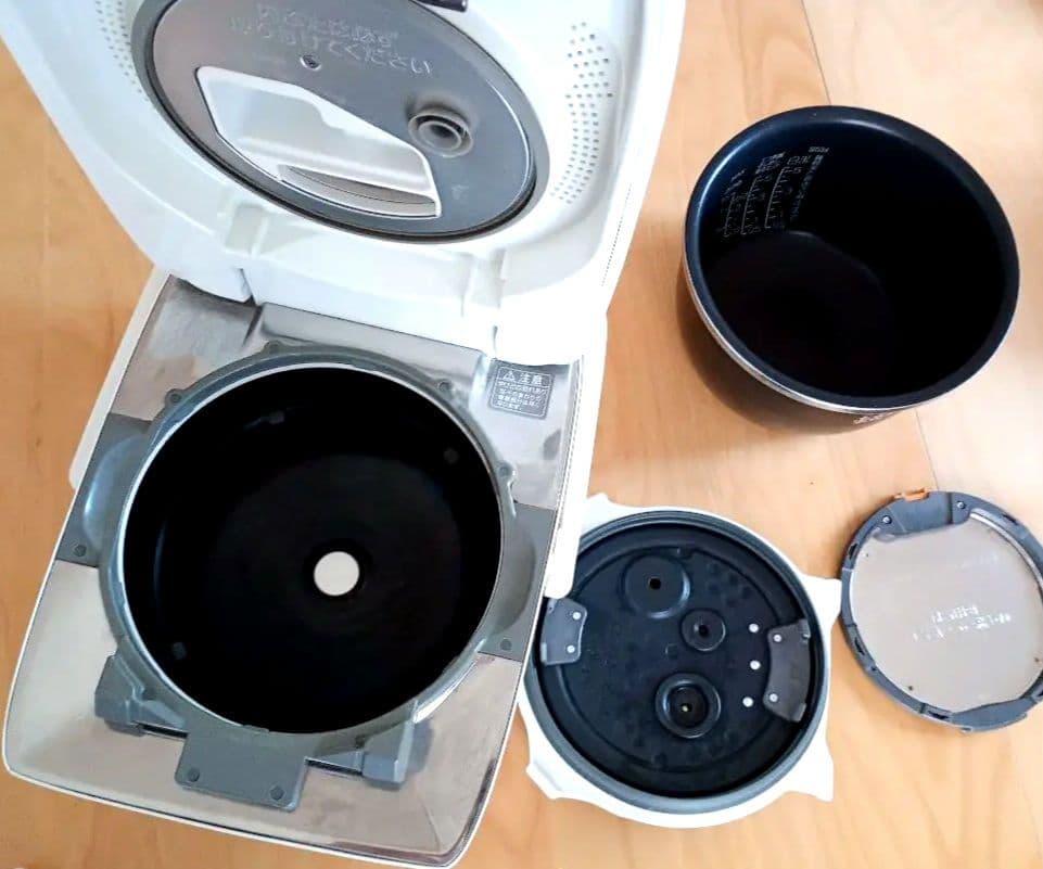 象印 炊飯器 ホワイト