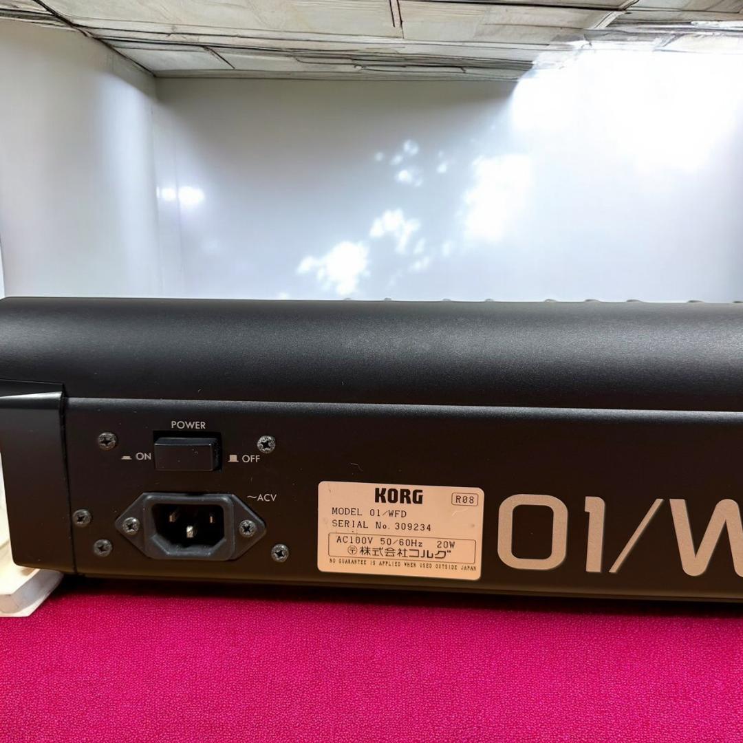 ☆美品 コルグ 01/W FD 61鍵 シンセサイザー ワークステーション