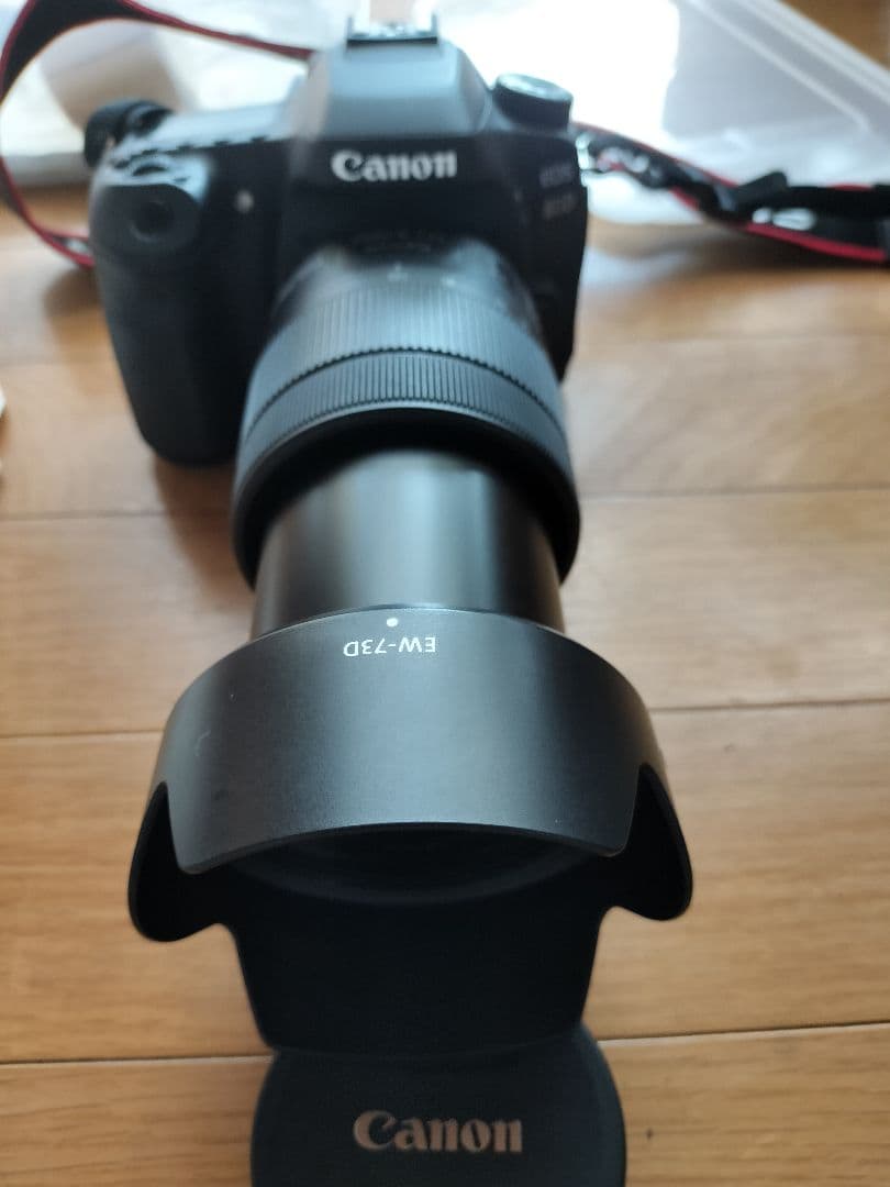 ☆Canon EOS 80D デジタル一眼レフEF-S 18-135mm