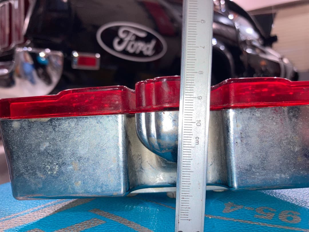 当時物ウォーバードテール（損傷あり）