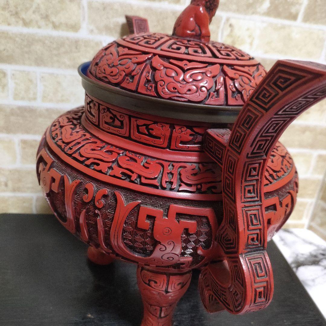 【希少】中国 堆朱 三足香炉 大香炉 香道具 獅子 細密彫刻 饕餮古獣紋32cm