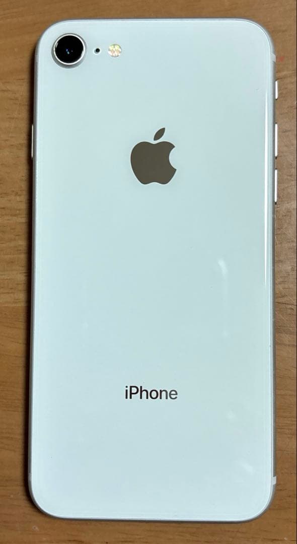 iPhone8 64GB シルバー SoftBank 利用制限◯ 電池88%