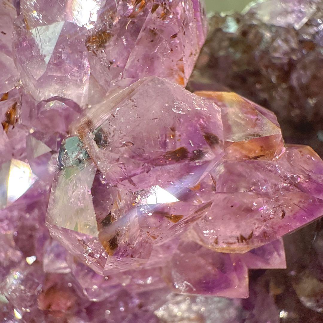 天然石タイチンルチルクォーツ共生アメジストの原石　置物　鉱物NO.011408