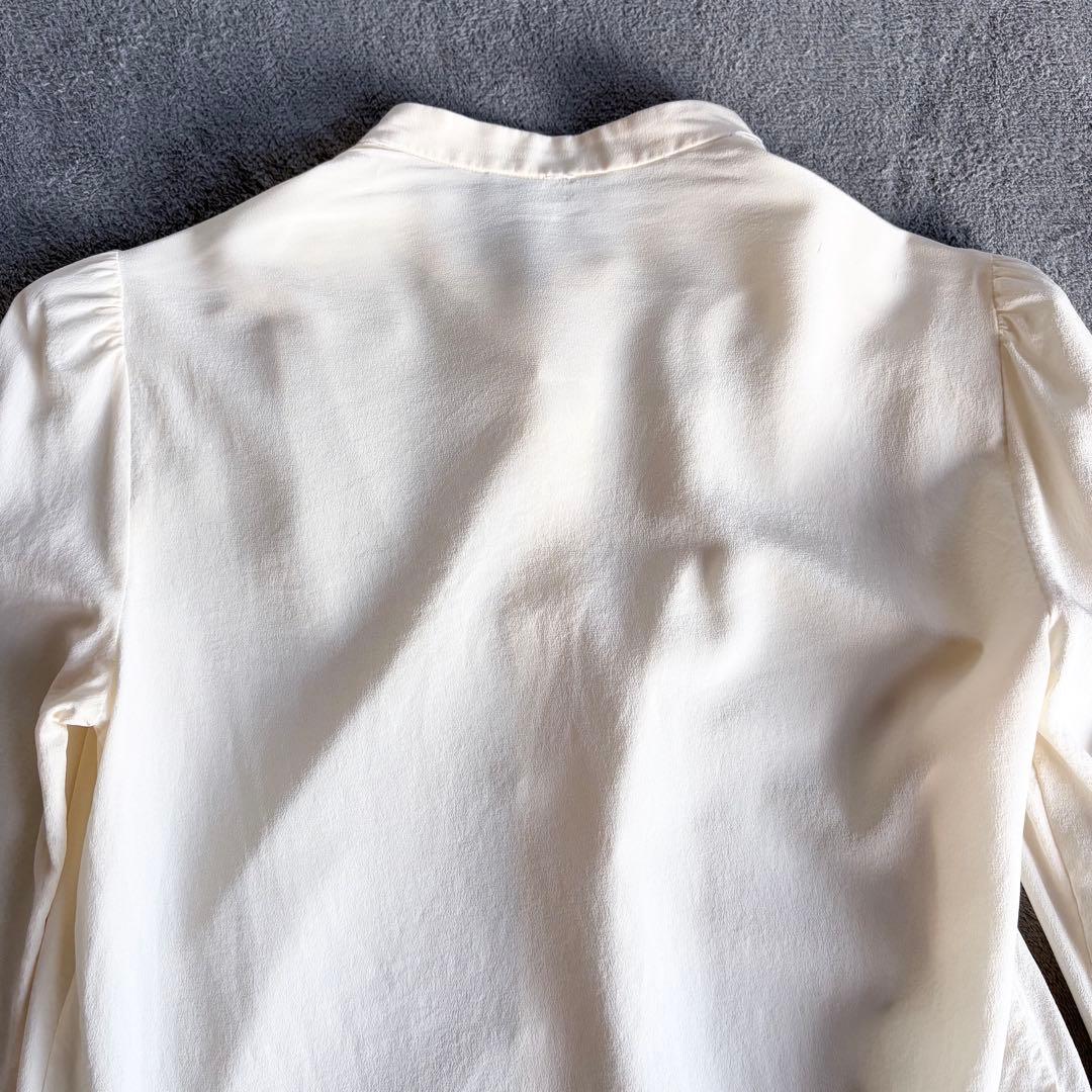 yumiso様プラダ ブラウス ボウタイ リボンタイ シルク100% アイボリー