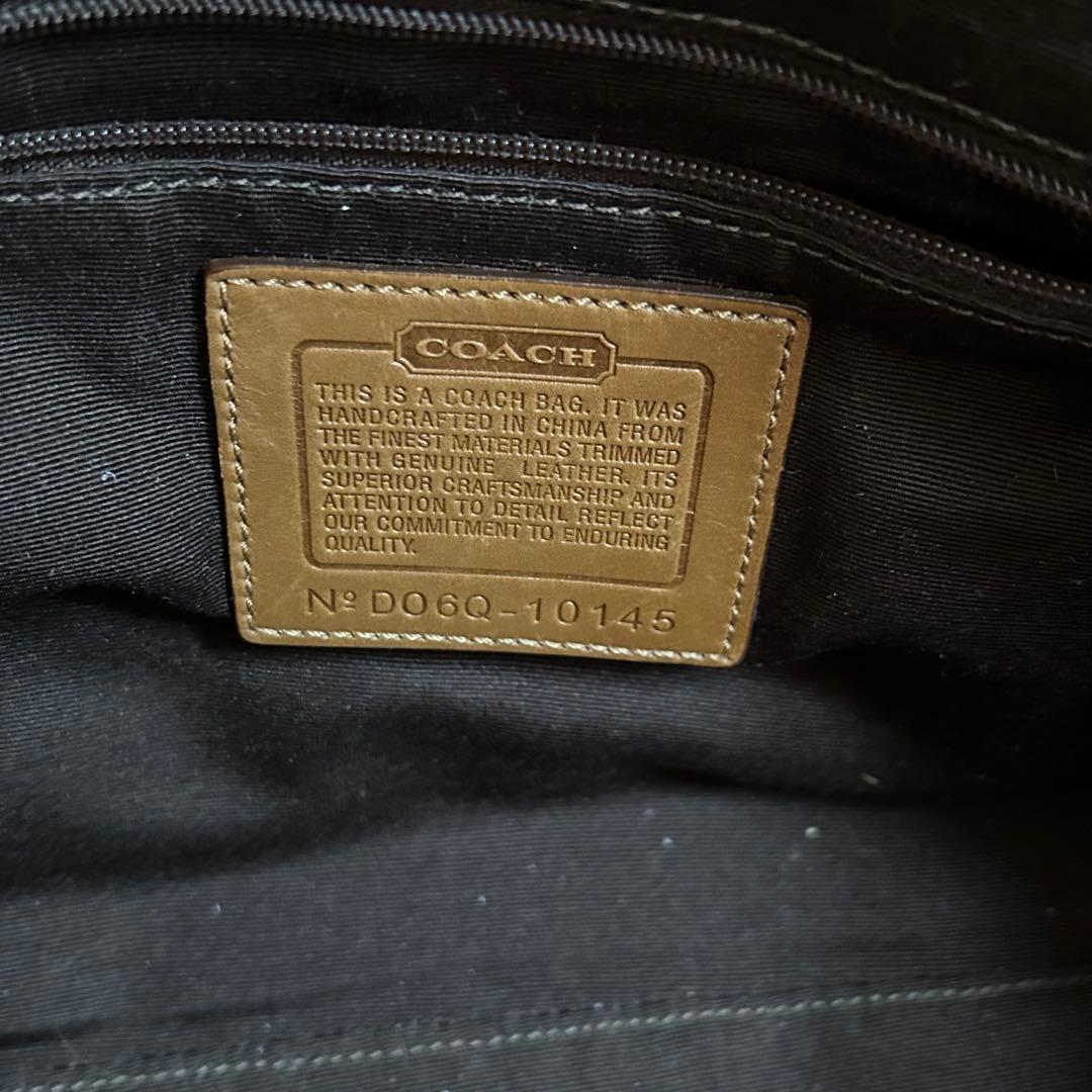 美品 コーチ ハンドバッグ シグネチャー チャーム付 レザー本革 ターンロック
