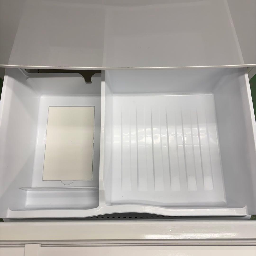 700 大型冷蔵庫　一人暮らし〜四人暮らし　自動製氷機　左開き　半年保証　美品