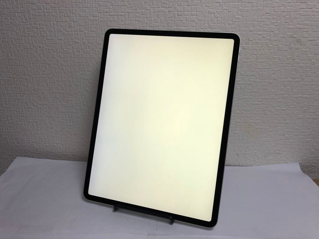 iPad Pro 12.9インチ（第3世代) Wi-Fiモデル256GB N31