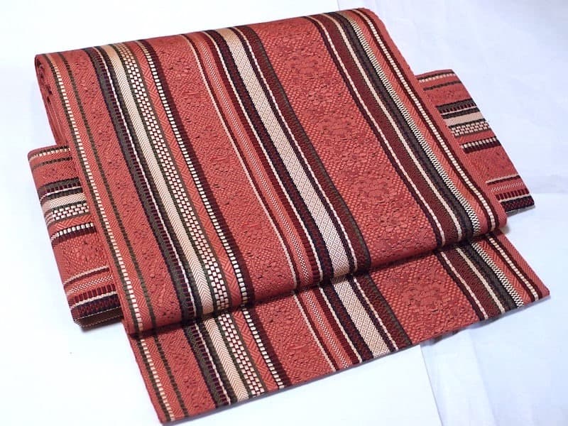 織りの八寸名古屋帯（縦縞に花文）正絹美品