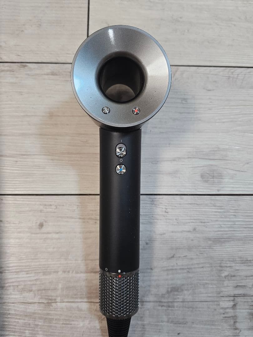 アタッチメント完備uetake様保証付　ダイソン　dyson hd08　ブラック