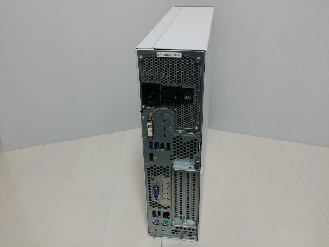 デスクトップパソコン　443　Windows11 第８世代 Core i3