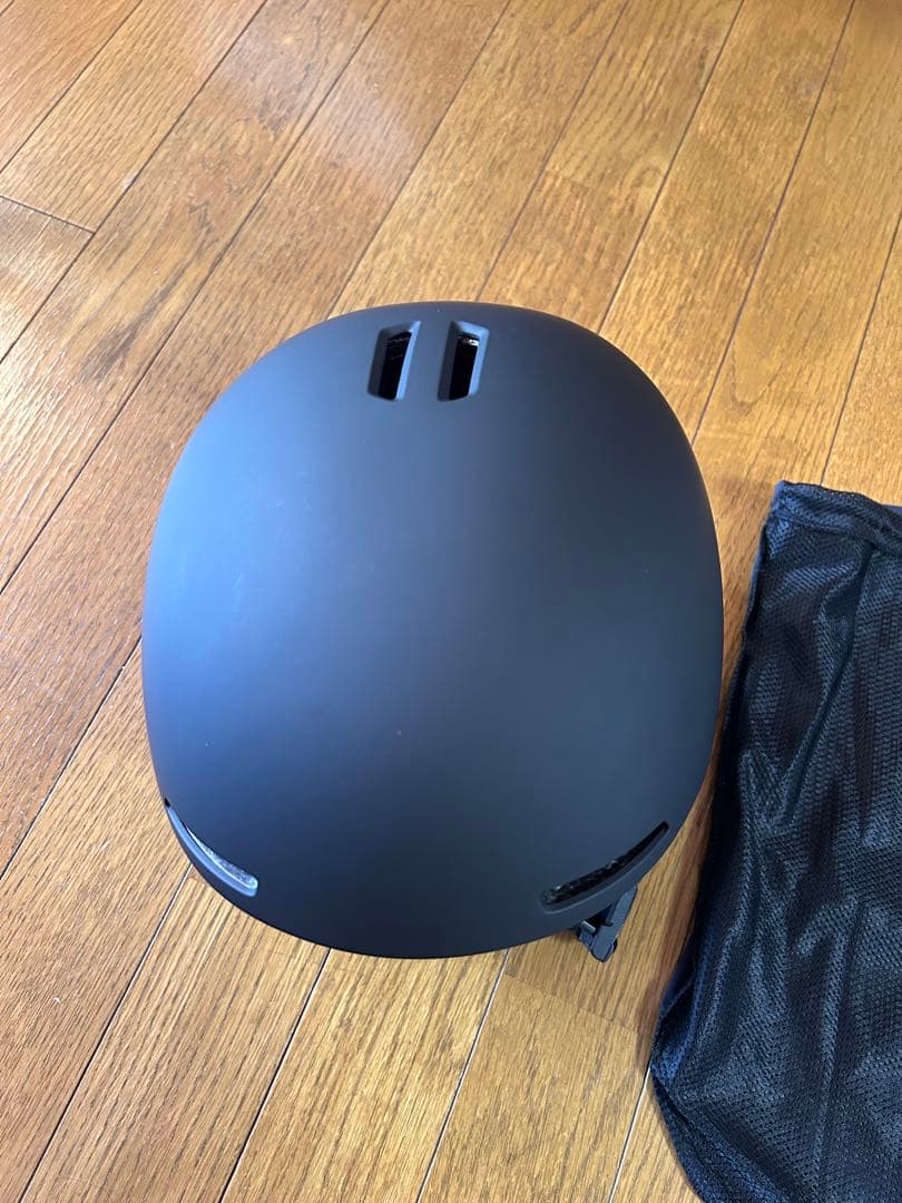 OAKLEY マットブラック ヘルメット