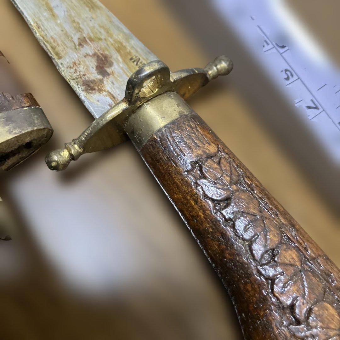 値下げ！彫刻木製ナイフ