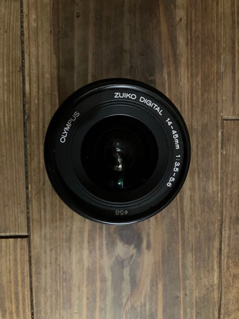 OLYMPUS E-330 デジタル一眼レフカメラ　 シャッター回数5250回