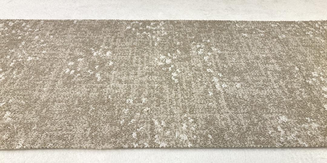 モグモグAP　タイルカーペット　３６枚 新品・未使用　国内メーカー