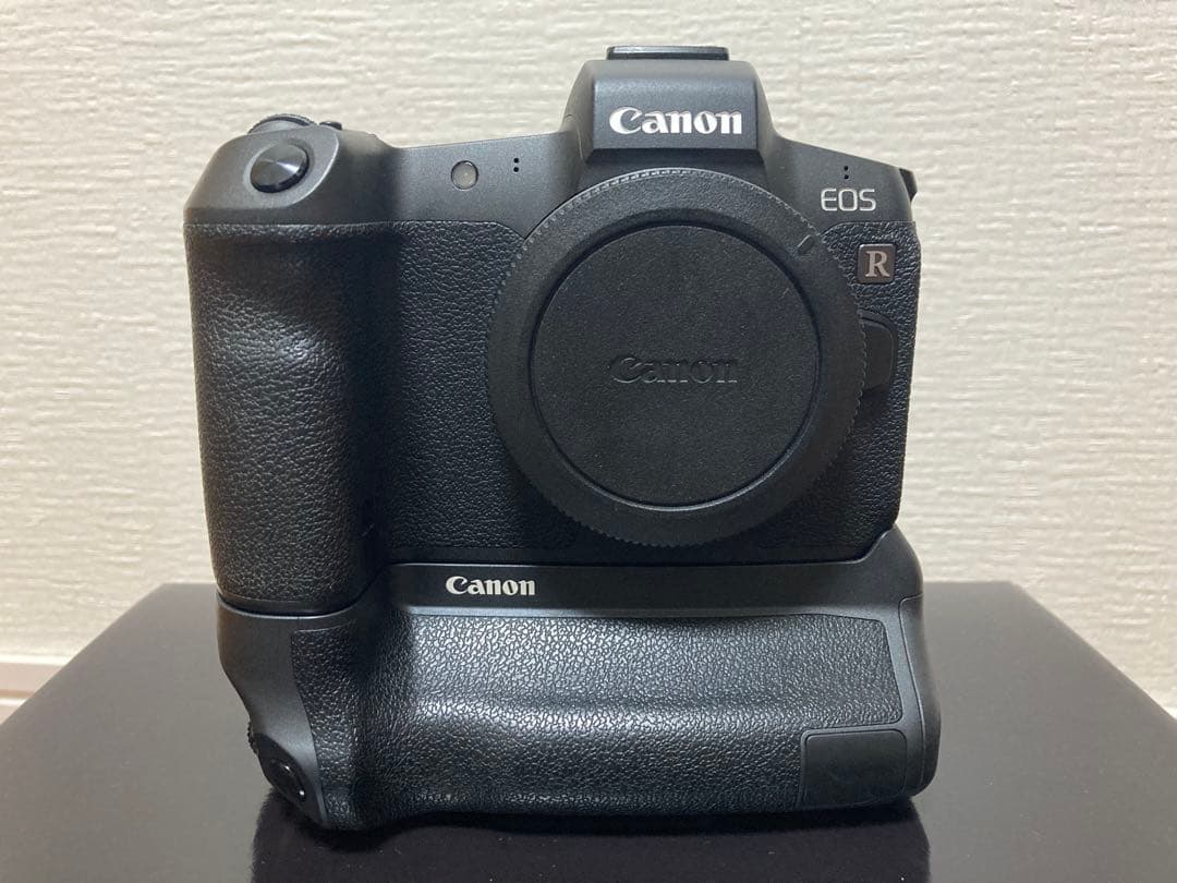 【即売希望特価】Canon EOS R+Canon BG-E22 (付属品付)