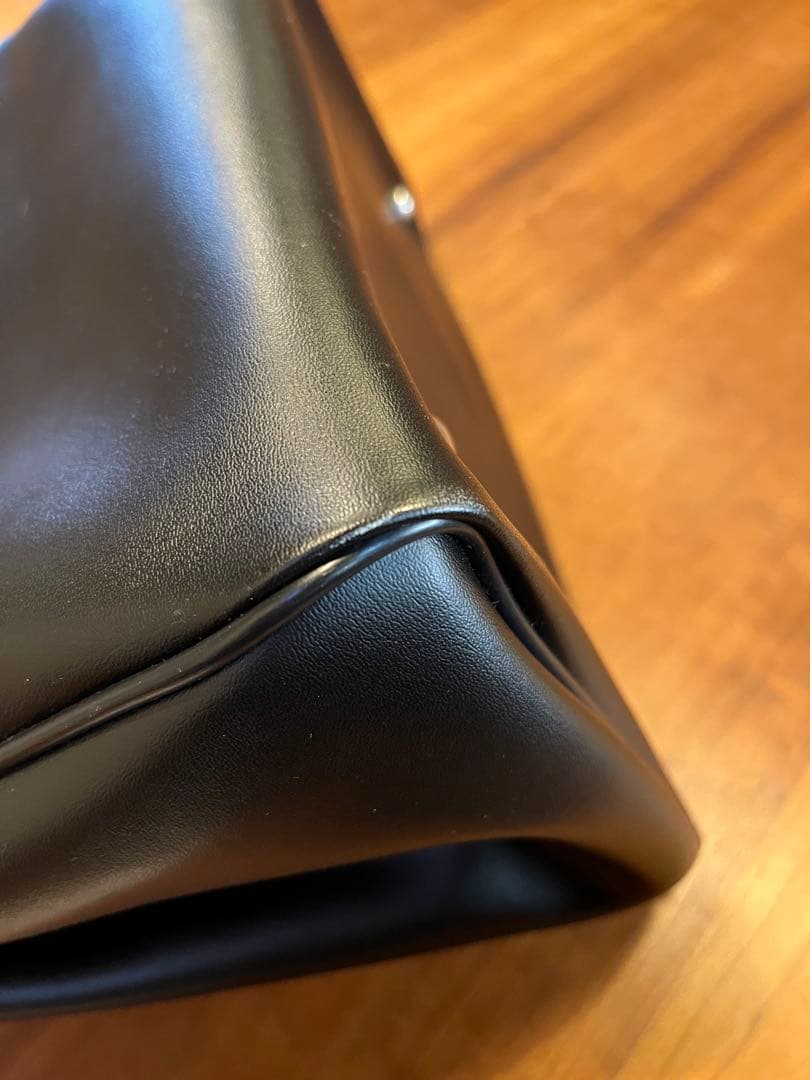 新品タグ付き コムデギャルソン バック 黒 COMME des GARCONS