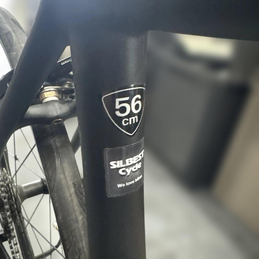 SPECIALIZED ロードバイク ブラック　フルカーボン