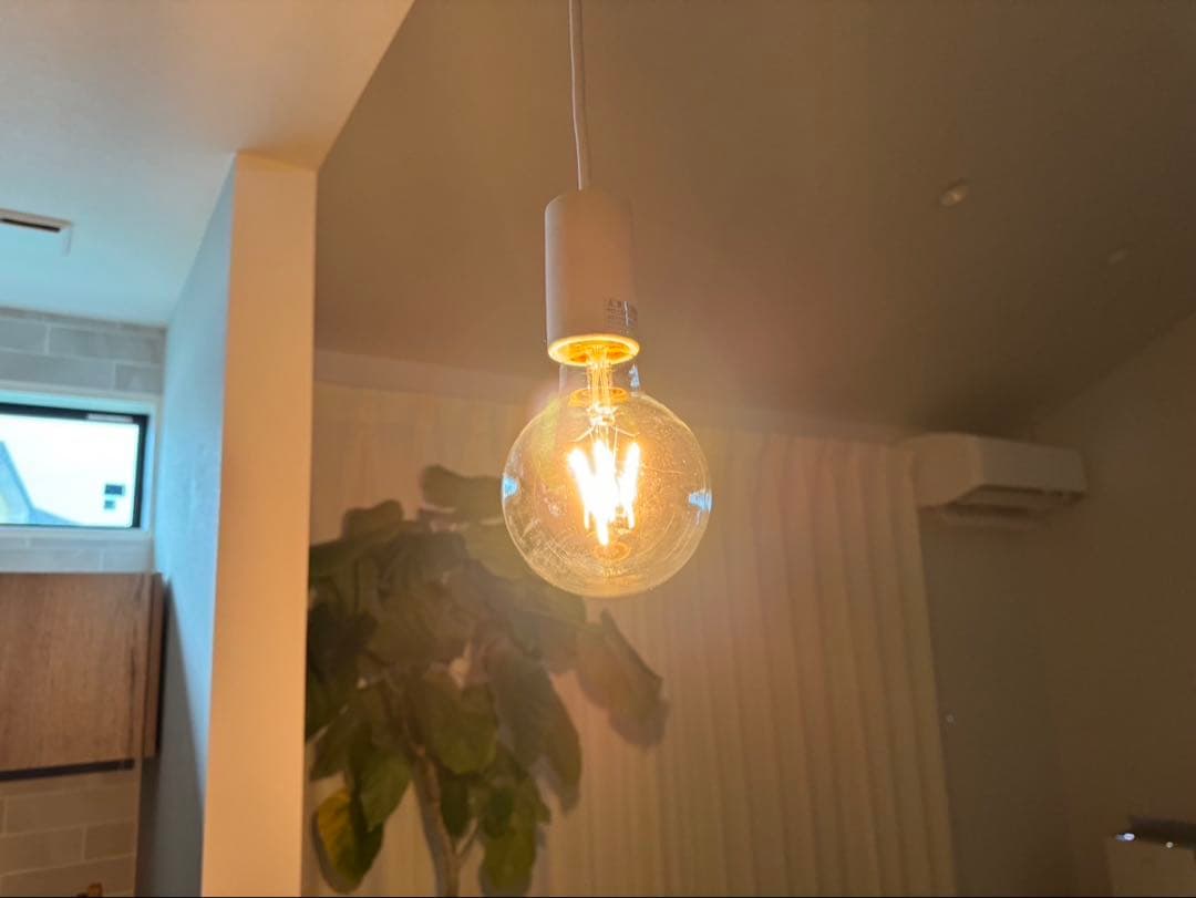 【美品】DAIKO クリアガラス ペンダントライト 4個