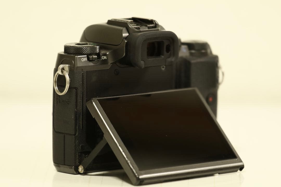 Canon EOS M5 純正アダプター付き！即購入OK