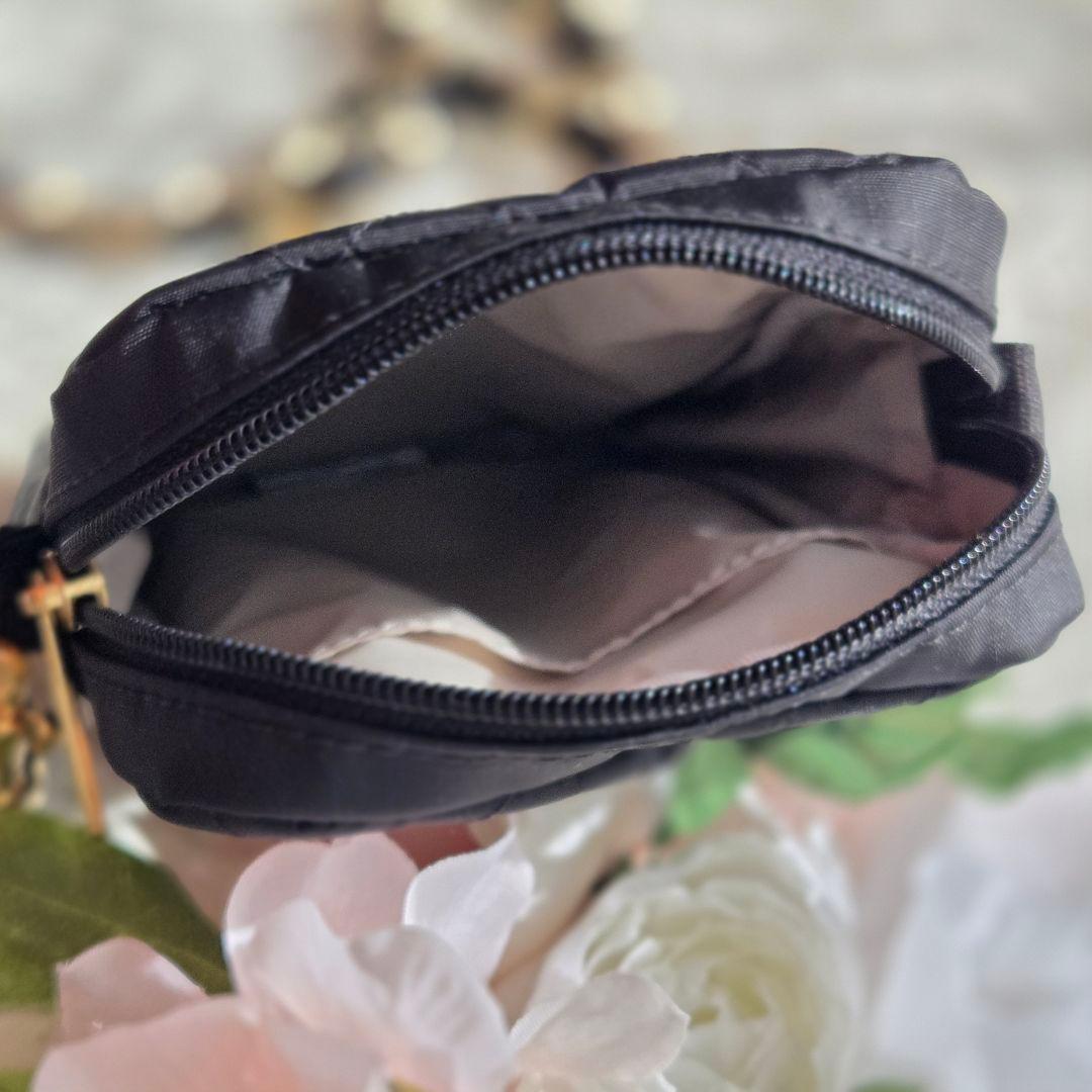 レスポートサック ブラックチェーンキルト スマホショルダー