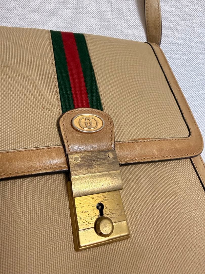 Gucci ショルダーバッグ