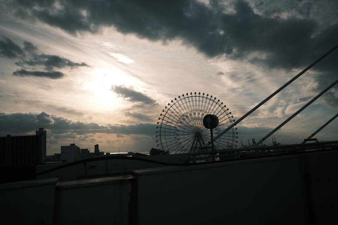 FUJIFILM X-H2 ミラーレスカメラ　ボディ　ブラック　作例あり