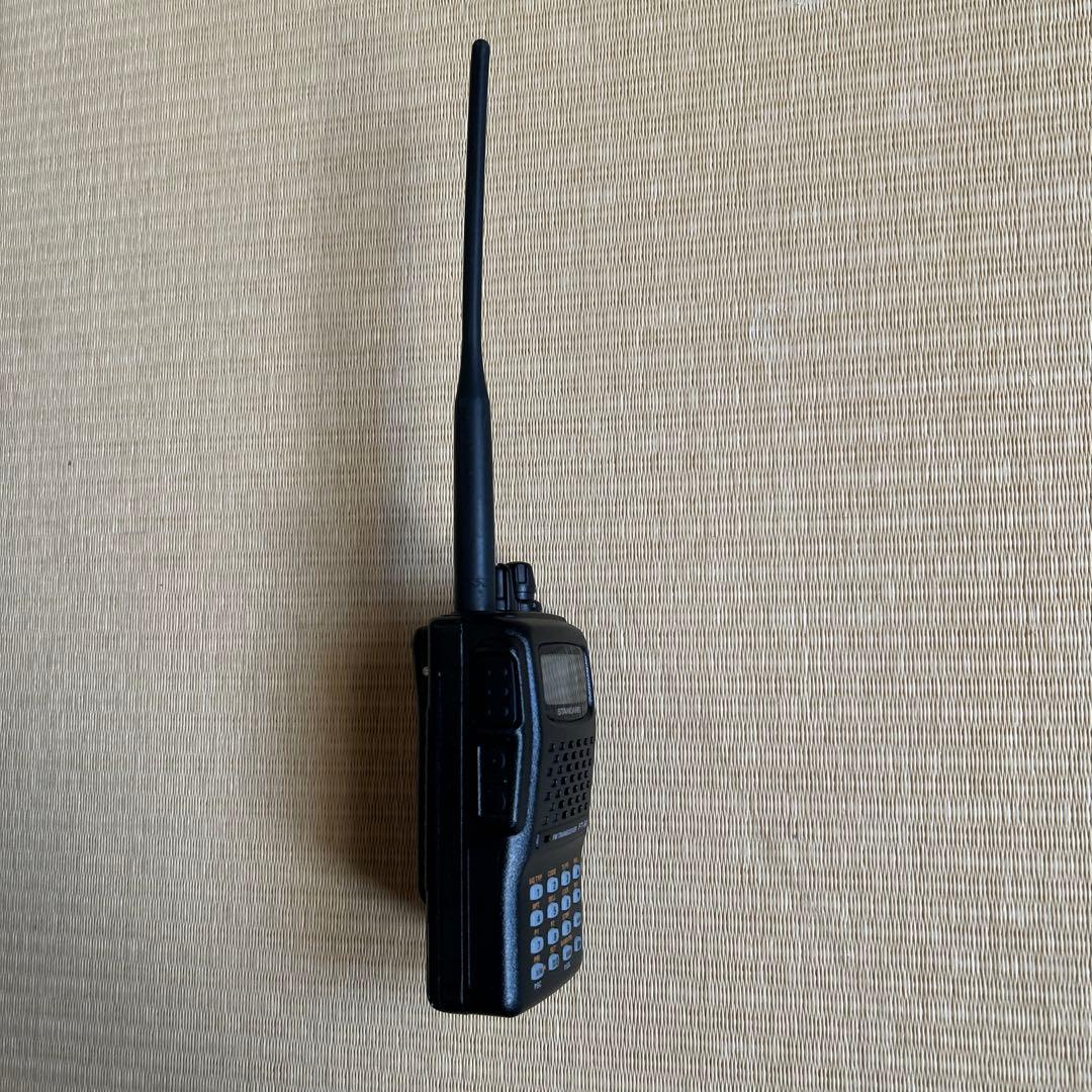 アマチュア無線機　スタンダード FT-60