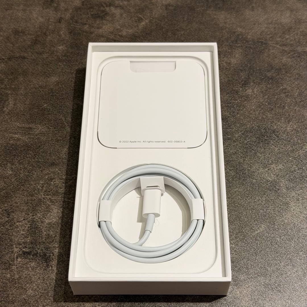 【超美品】Apple iPhone 14 Pro ディープパープル 本体