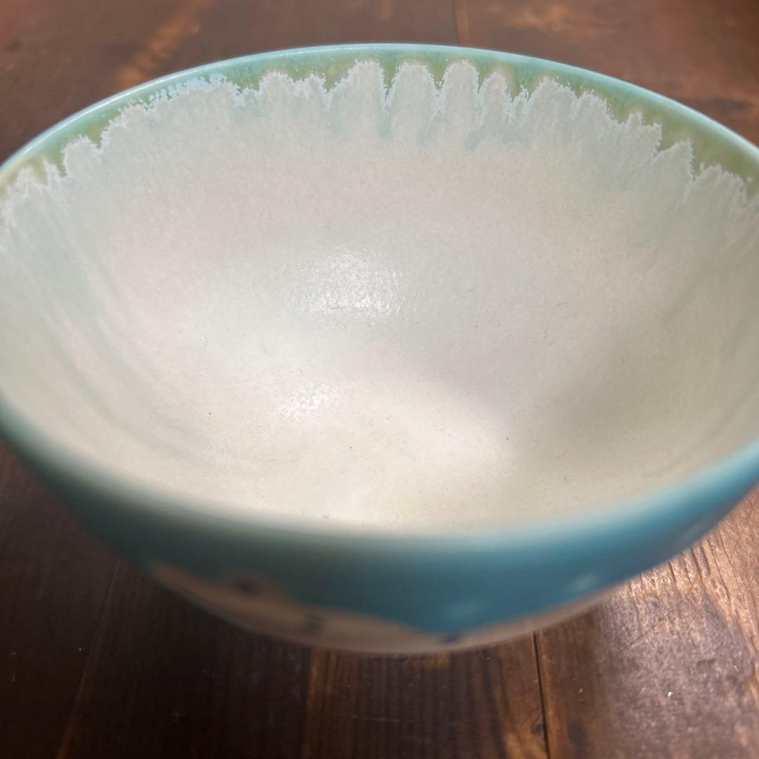 沖縄　やちむん　作家物　アトリエクッチャネ　しろくま　飯碗　小丼