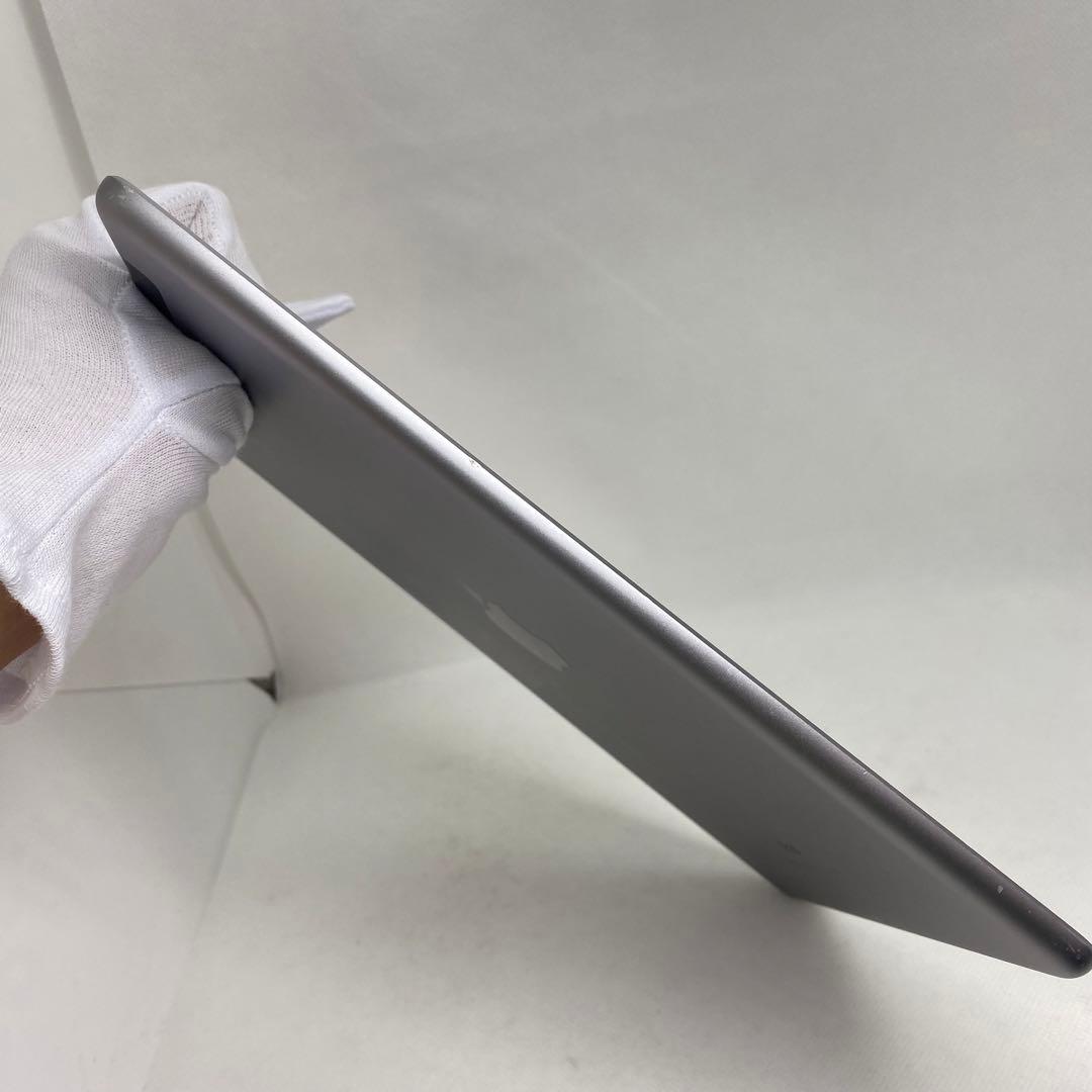 Apple アップル iPad アイパッド 第5世代 32GB 本体 シルバー