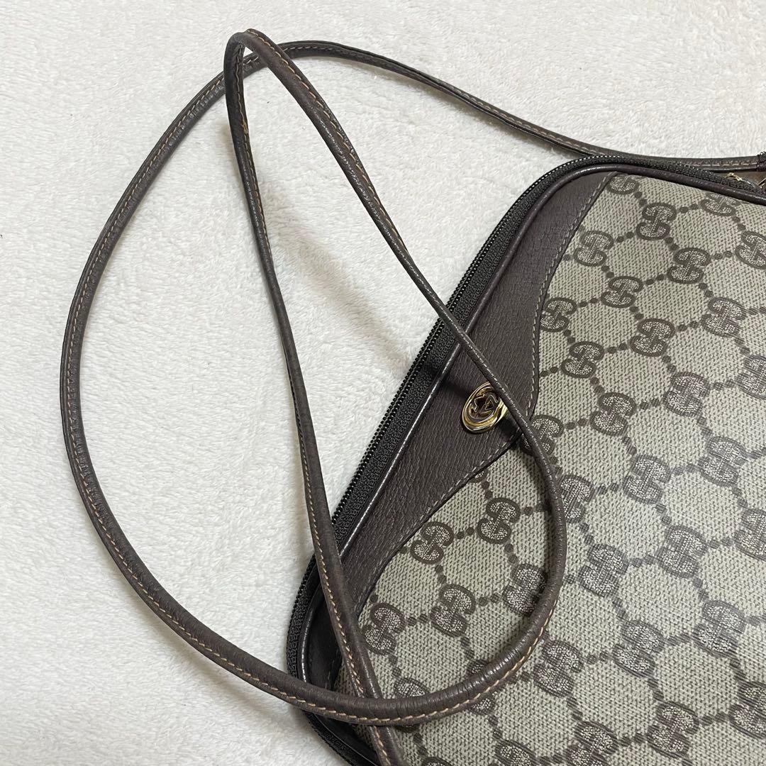 グッチ　ショルダーバッグ
