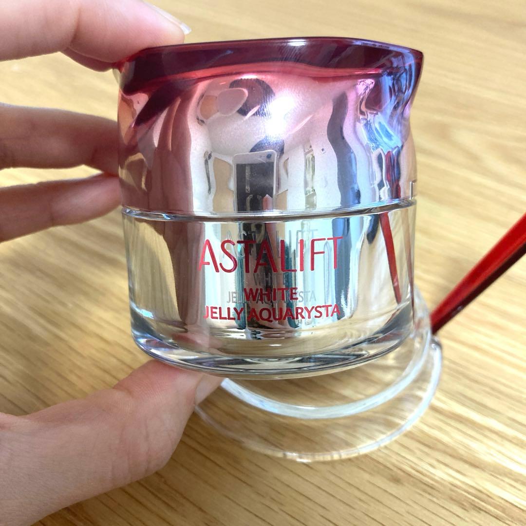 ASTALIFT ホワイト ジェリー アクアリスタ 60g ケース　スパチュラ付