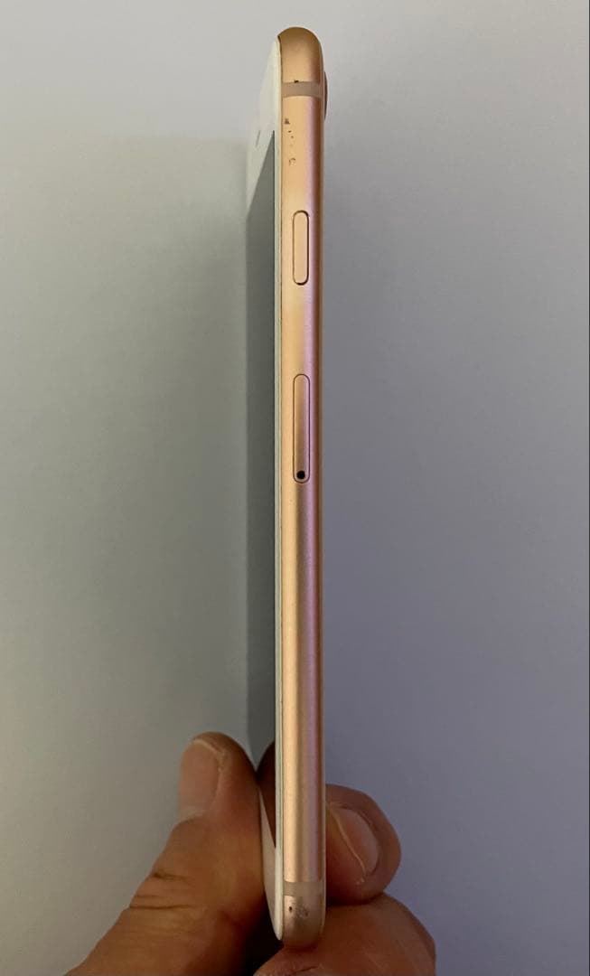 Apple iPhone 8 ゴールドピンク