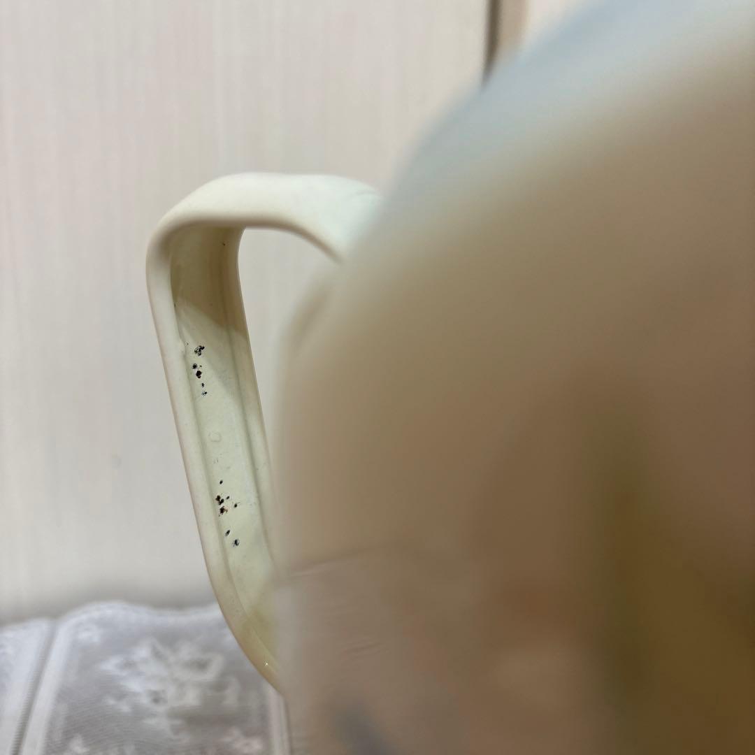 イマン　クラリス　水差し