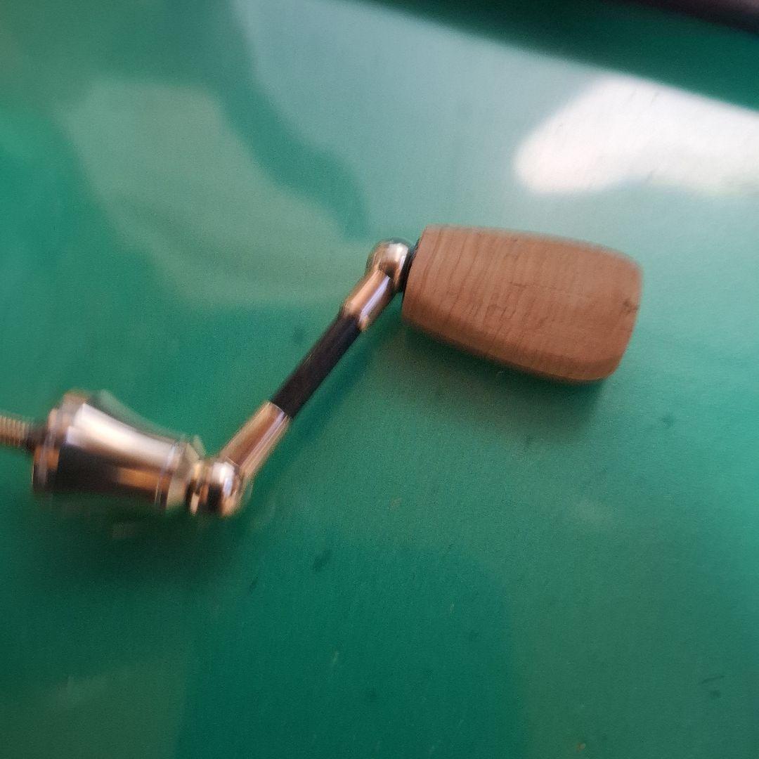 ロデオクラフト　RCシングルスピニングカーボンハンドル　４８㎜　シャンパン