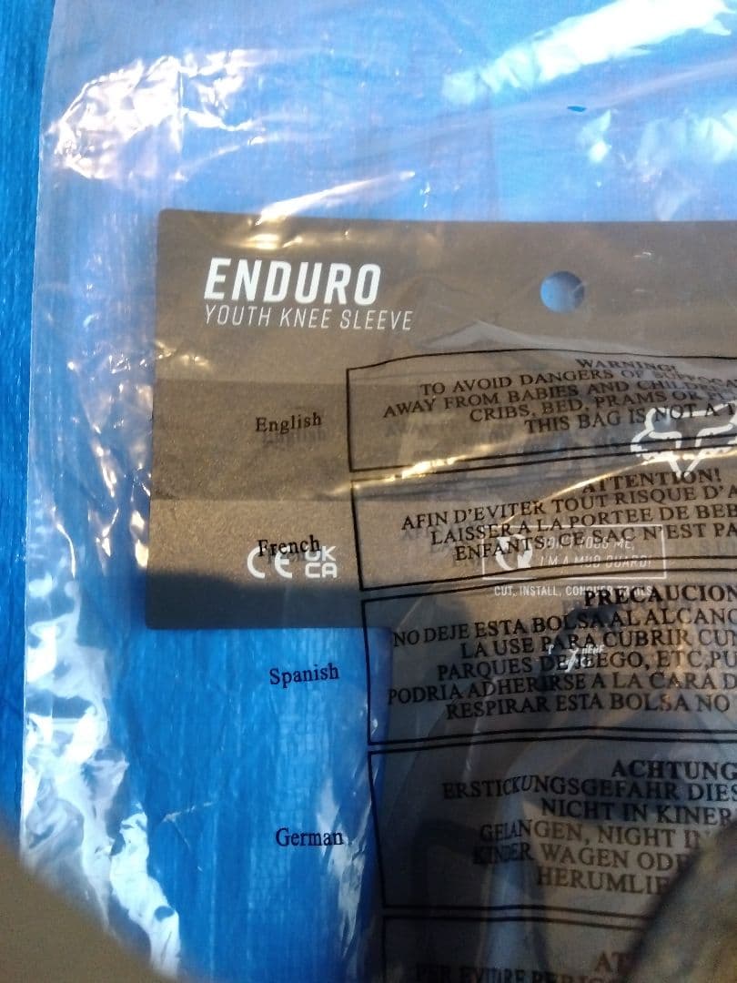 G-FORM プロテクターショーツ　Sサイズ　FOX 二ースリーブ　ユース