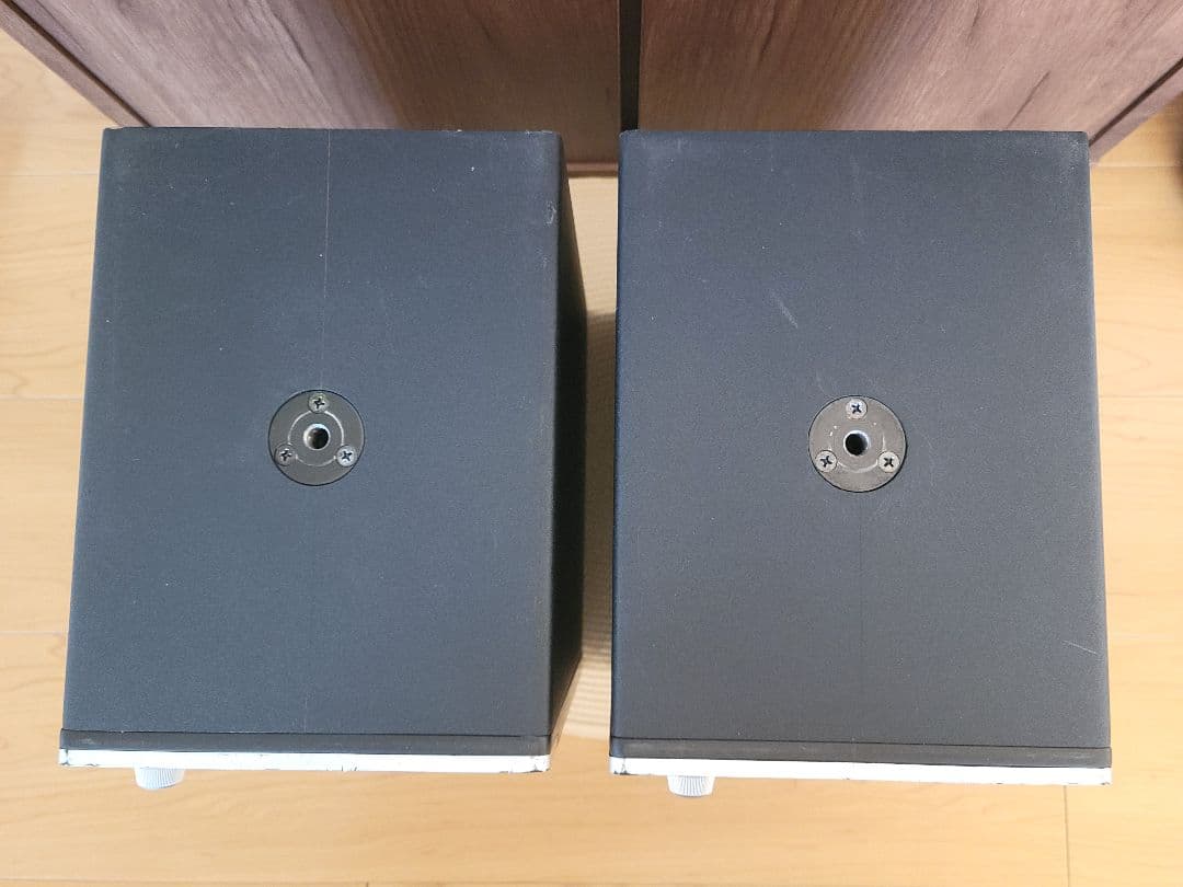 EVE AUDIO SC205 スタジオモニタースピーカー