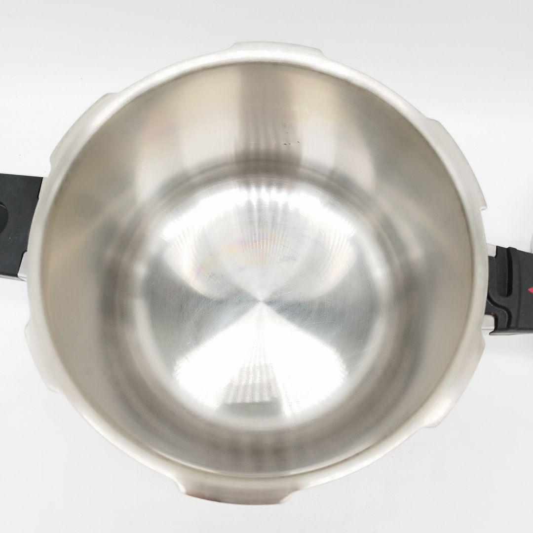 美品✨️ミッキーコラボ　アサヒ軽金属　活力鍋　4.0L　ミッキーおもり2個付