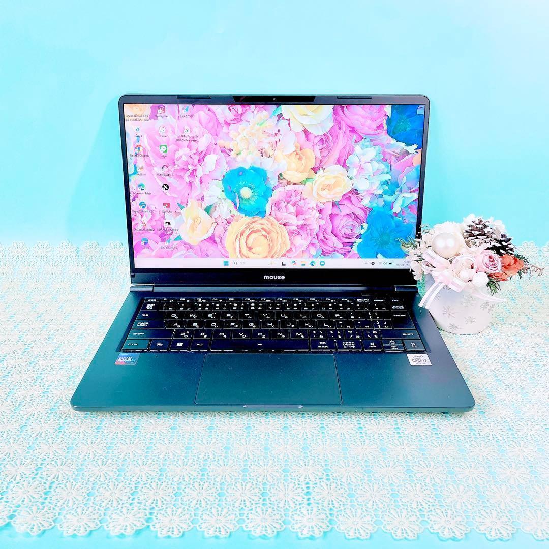 高性能Corei7❣️メモリ16GB✨️小型軽量ノートパソコン✨️SSD薄型Win11