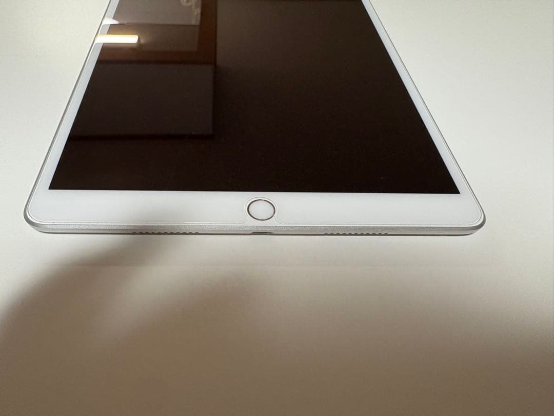 Apple iPad Air 3 64GB 純正smart cover付属