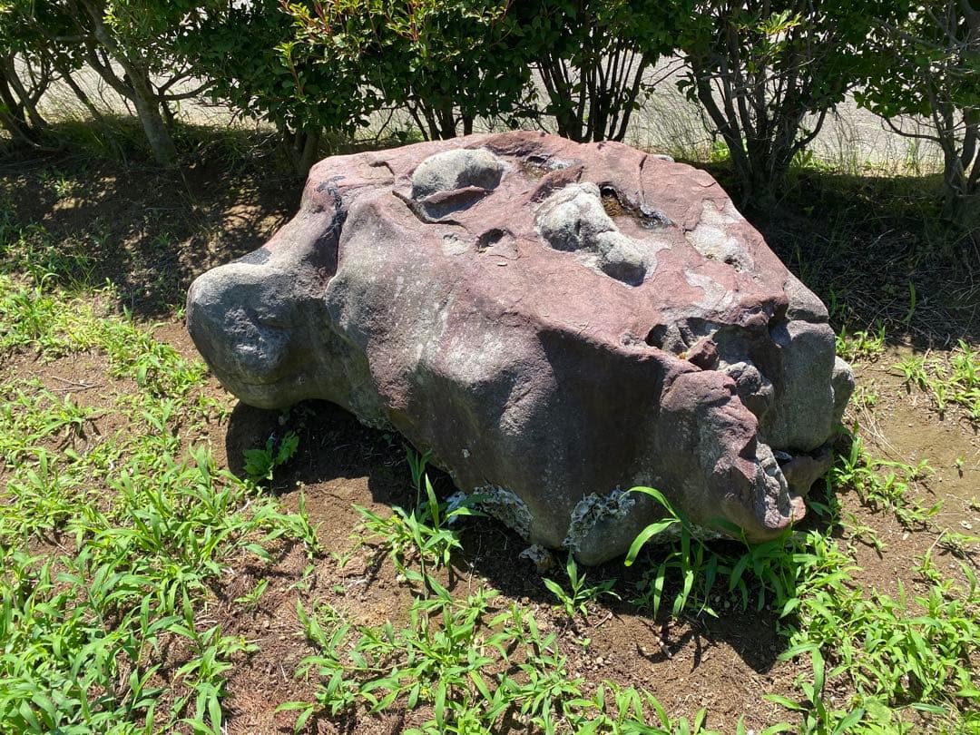 紫灰色 庭石 大 自然石 約130×70×55㎝【石川県引き取り】まとめ割
