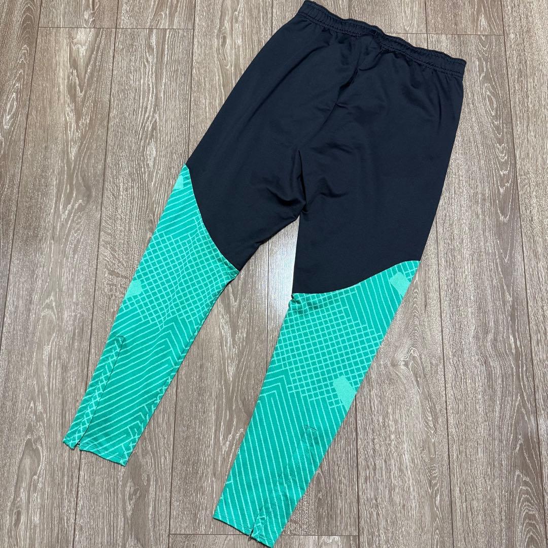 超美品 NIKE ナイキ サッカー トレーニングウェア ジャージ 上下セット M