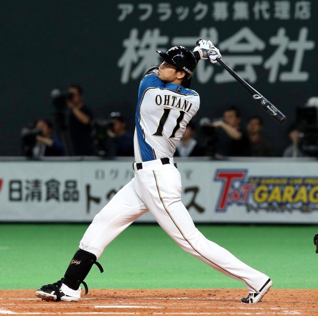 北海道日本ハムファイターズ　大谷翔平選手ユニフォーム　 Lサイズ　未使用美品